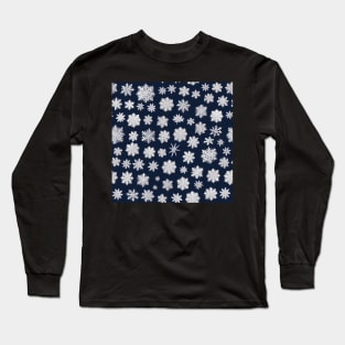 Snowflakes falling II Long Sleeve T-Shirt